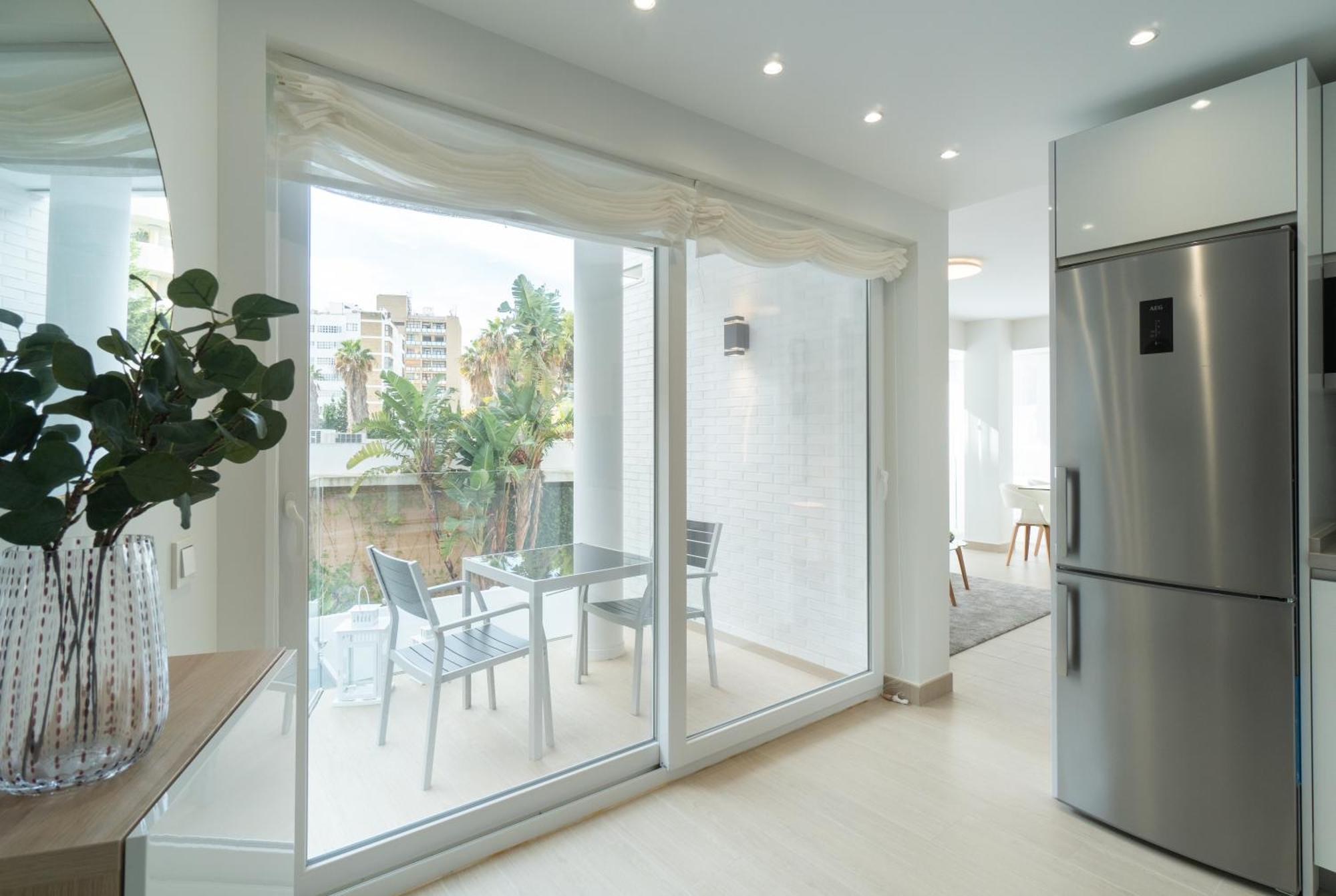 בנאלמדנה Brisa Puerto Marina Apartments מראה חיצוני תמונה