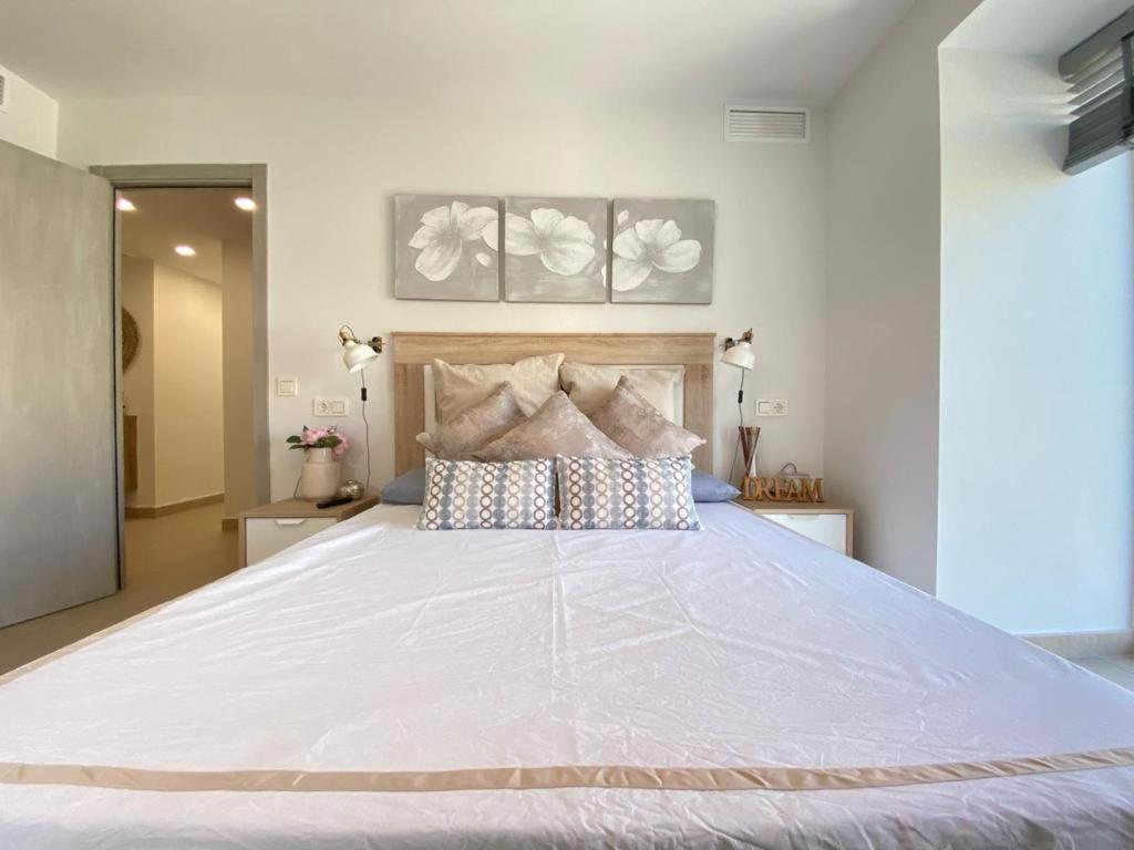 בנאלמדנה Brisa Puerto Marina Apartments מראה חיצוני תמונה