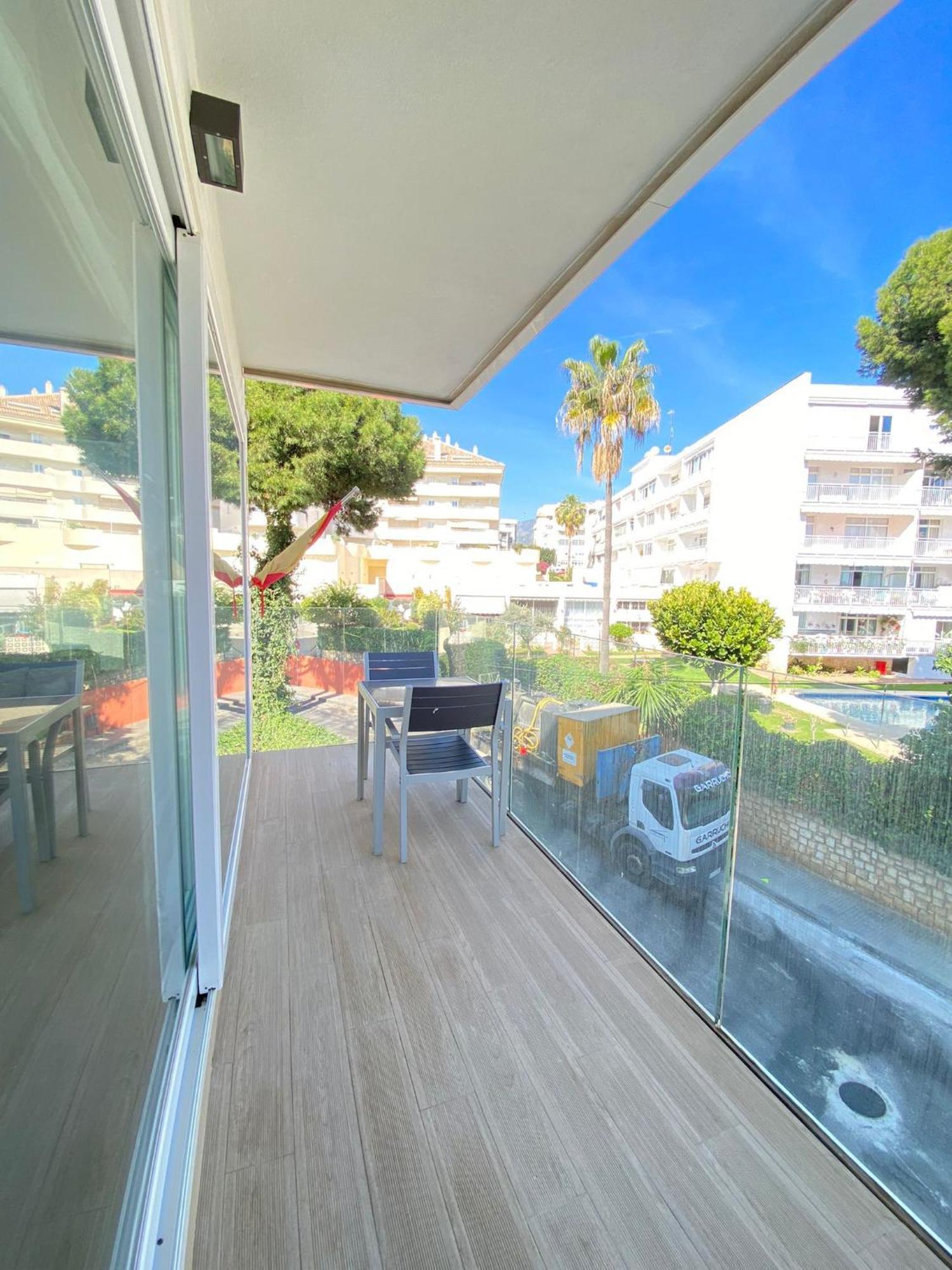 בנאלמדנה Brisa Puerto Marina Apartments מראה חיצוני תמונה